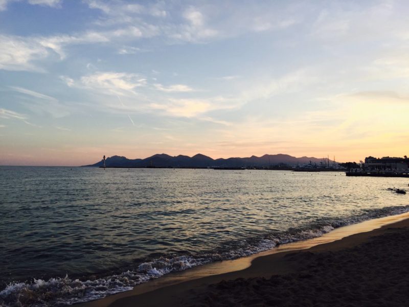 soirée sur la plage Gray d'albion