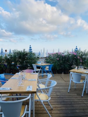 amour-a-la-plage-nice3-1